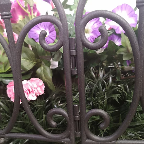 3 X 23cm 4 Piece Black Ornate Garden Border Fence Edging 5 3 X 23cm 4 Piece Black Ornate Garden Border Fence Edging - Image 3