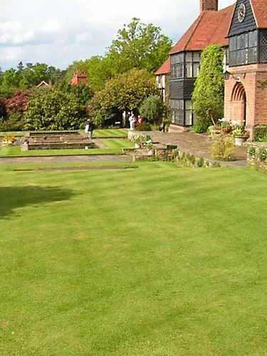 BS Slow Grow And Wildflower Companion Grass Seed (1 X 2kg) 4 BS Slow Grow And Wildflower Companion Grass Seed (1 X 2kg) - Image 2