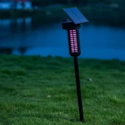 Dual Powered Garden Insect Killer Lamp - Solar Or USB Rechargeable Staked Rainproof Zapper With 15 LEDs - Zap Flies, Midges & Bugs -Draper Tool Shop dual powered garden insect killer lamp solar or usb rechargeable staked rainproof zapper with 15 leds zap flies midges bugs5053335909734 03c MP