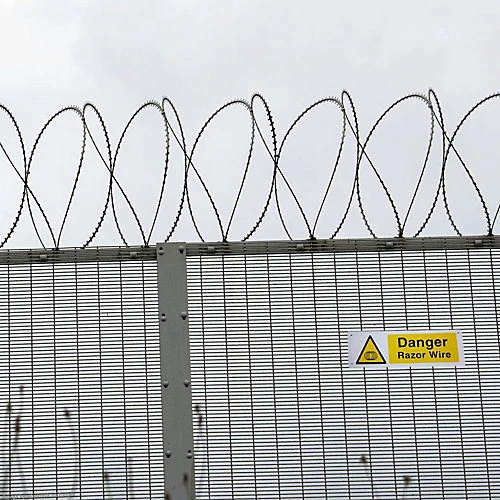 Easigear Razor Wire 65m Long 10m Coiled Concertina Type Security Barbed Fencing X 1 Roll 4 Easigear Razor Wire 65m Long 10m Coiled Concertina Type Security Barbed Fencing X 1 Roll - Image 2