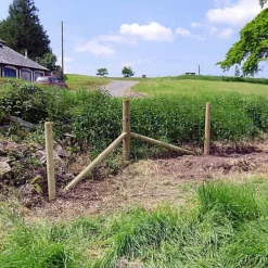 Easipet Galvanised Stock Fencing L8/80/15 For Sheep/Pig/Livestock 80cm High, 50m Long 9 Easipet Galvanised Stock Fencing L8/80/15 For Sheep/Pig/Livestock 80cm High, 50m Long -Draper Tool Shop easipet galvanised stock fencing l8 80 15 for sheep pig livestock 80cm high 50m long5060477742310 04c MP