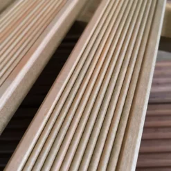 Heavy Duty Round Natural Wood Garden Patio Plant Flower Pot Stand Caddy Trolley Dolly On Strong Metal Castor Wheels 50cm -Draper Tool Shop heavy duty round natural wood garden patio plant flower pot stand caddy trolley dolly on strong metal castor wheels 50cm5056589109240 03c MP