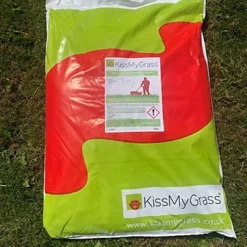 KissMyGrass Autumn & Winter Lawn Fertiliser 6.5.10 + Fe + Mg (1 X 20kg) 7 KissMyGrass Autumn & Winter Lawn Fertiliser 6.5.10 + Fe + Mg (1 X 20kg) -Draper Tool Shop kissmygrass autumn winter lawn fertiliser 6 5 10 fe mg 1 x 20kg 00003569 02c MP