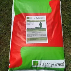 KissMyGrass Pre-seeding Lawn And Sportsfield Fertiliser 6.9.6 (25 X 20kg) -Draper Tool Shop kissmygrass pre seeding lawn and sportsfield fertiliser 6 9 6 25 x 20kg 00003562 02c MP
