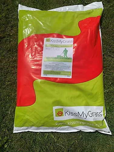 KissMyGrass Spring & Summer Lawn And Sportsfield Fertiliser 11.5.5 (25 X 20kg) 5 KissMyGrass Spring & Summer Lawn And Sportsfield Fertiliser 11.5.5 (25 X 20kg) - Image 3