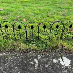 Leaf Design Steel Garden Lawn Edging (45cm X 41cm) - 20 Panels -Draper Tool Shop leaf design steel garden lawn edging 45cm x 41cm 20 panels5056589501488 02c MP