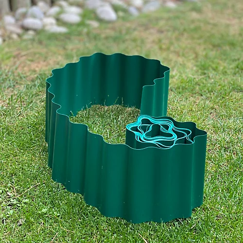 Set Of 5 Green Plastic Garden Lawn Edging (9m X 15cm Roll) 5 Set Of 5 Green Plastic Garden Lawn Edging (9m X 15cm Roll) - Image 3